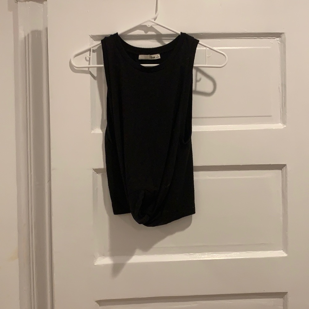 Aritzia Black Tank- only worn once. Knot in front